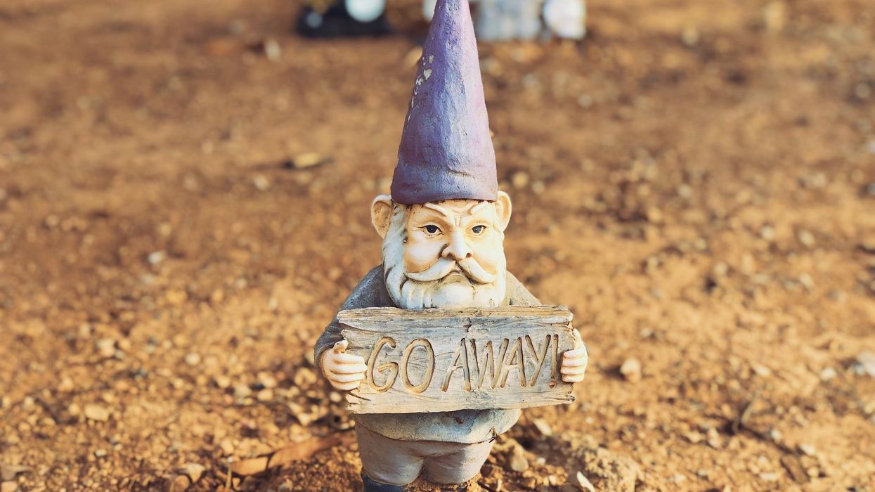 People Divulge Which Things Are A Total Turnoff When Meeting Someone New