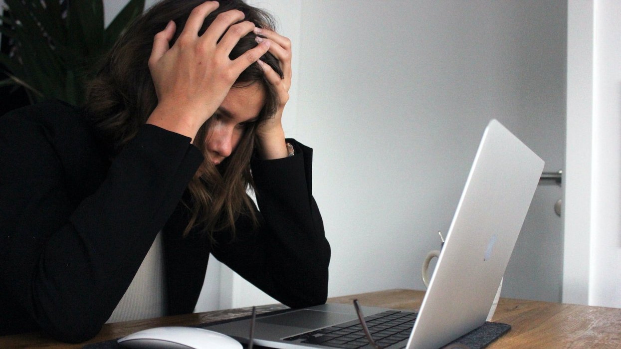 People Break Down The Most Unhealthy Professions