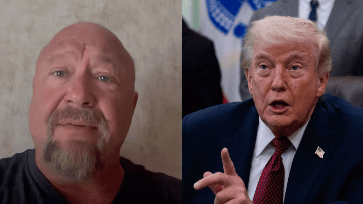 Ahlex Jones; Donald Trump