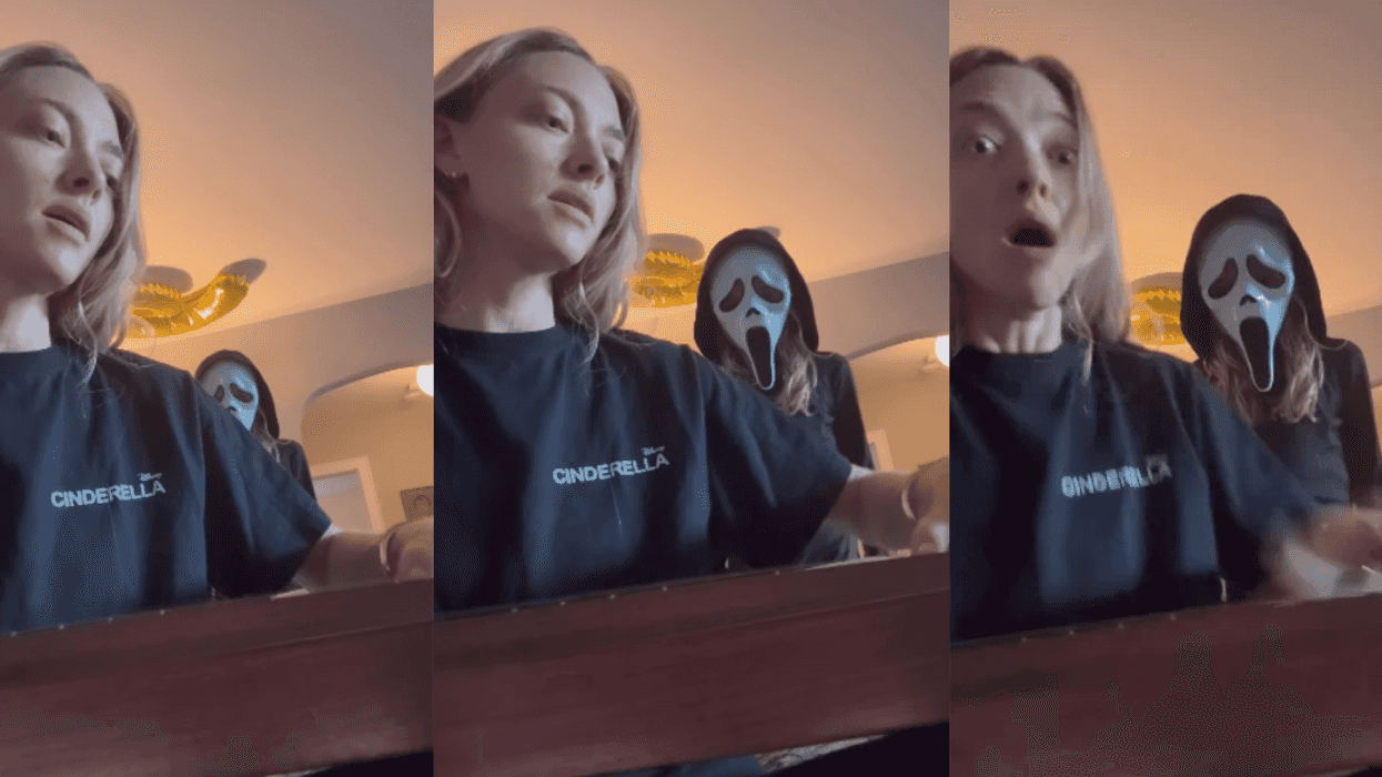 Amanda Seyfriend and her nine-year-old daughter, Nina, as Ghostface