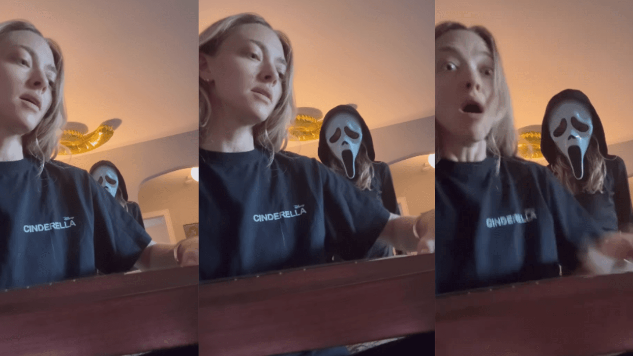 Amanda Seyfriend and her nine-year-old daughter, Nina, as Ghostface