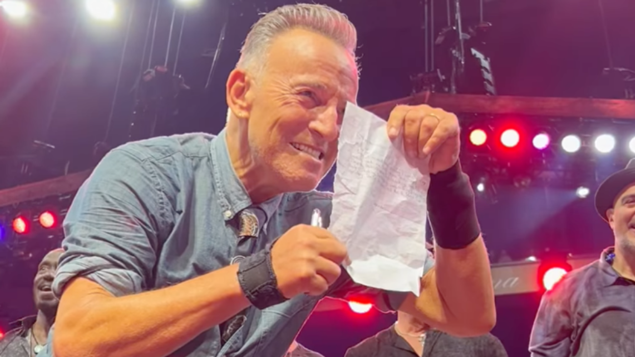 Bruce Springsteen signing note