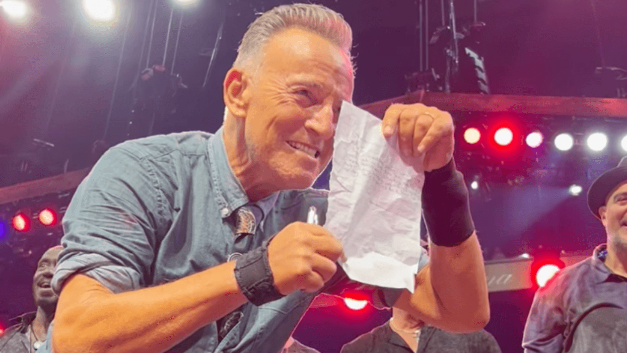 Bruce Springsteen signing note