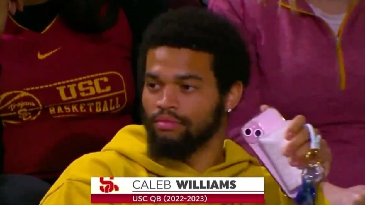 Caleb Williams Angers Conservatives With Pink Nails: VIDEO - Comic Sands