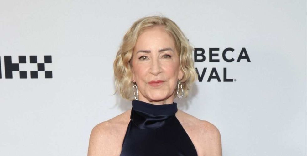 Tennis Fans Rally Around Chris Evert After She Reveals Her Ovarian Cancer Has Returned For 3rd Time In Heartbreaking Post