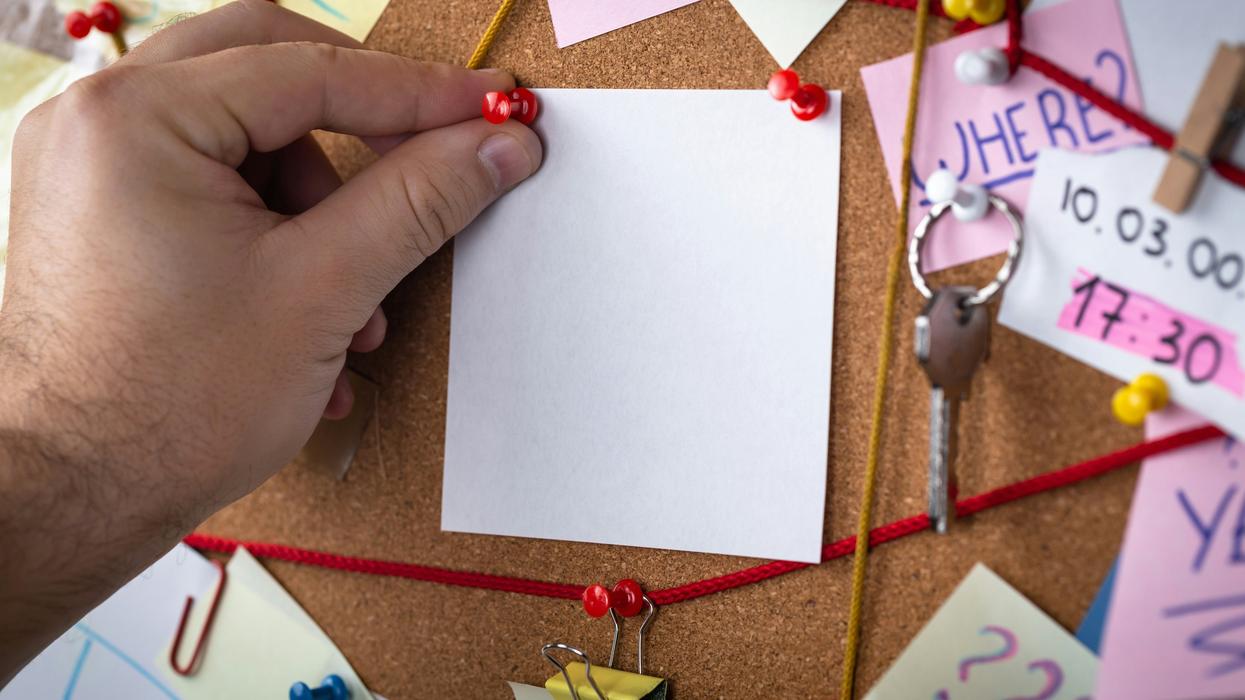clue board
