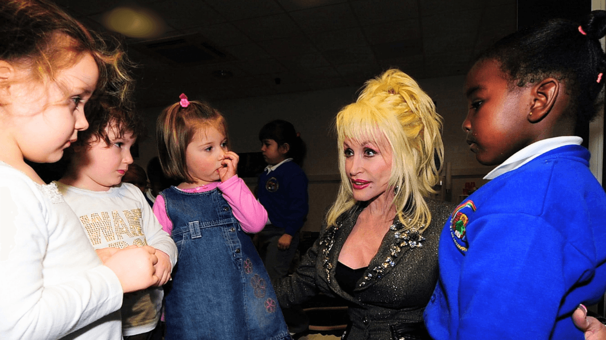 Dolly Parton with participants in her Imagination Library program