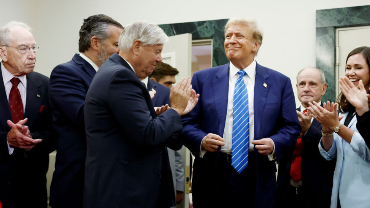 Donald Trump meets with House Republicans