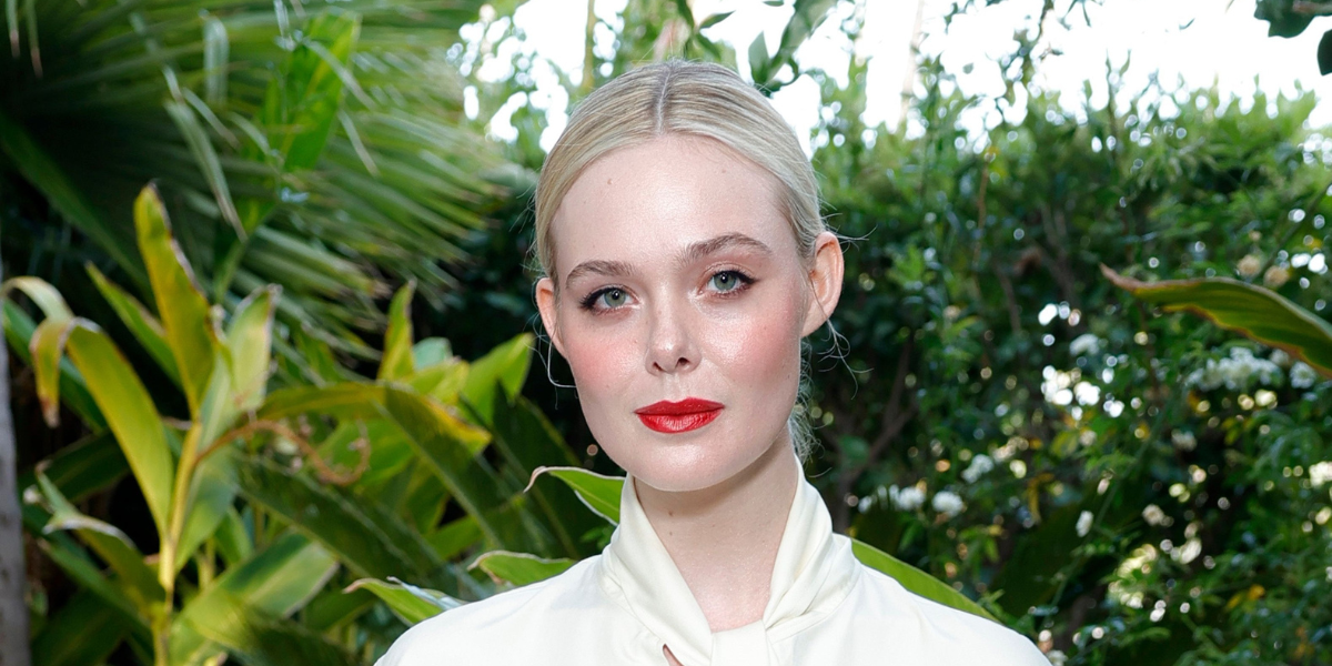 Elle Fanning Lost Out On Franchise Over Lack Of IG Followers - Comic Sands