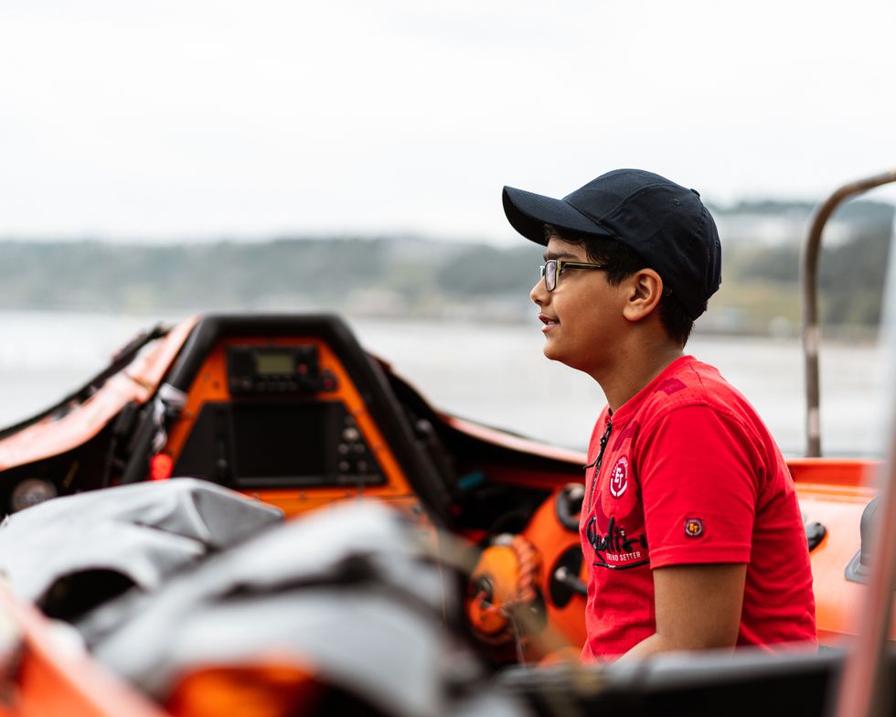 10-Year-Old Boy Swept Out To Sea Used A Technique Learned On TV To Stay Alive