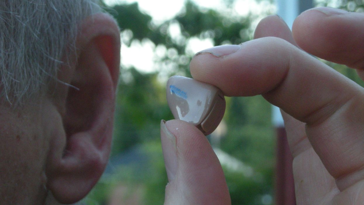 Hearing Impaired People Break Down How Mask Policies Have Impacted Their Daily Life