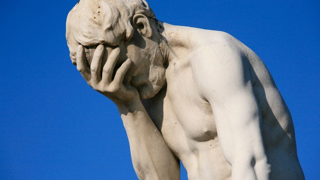 Cringe-Worthy Facts About The Biggest Mistakes In History