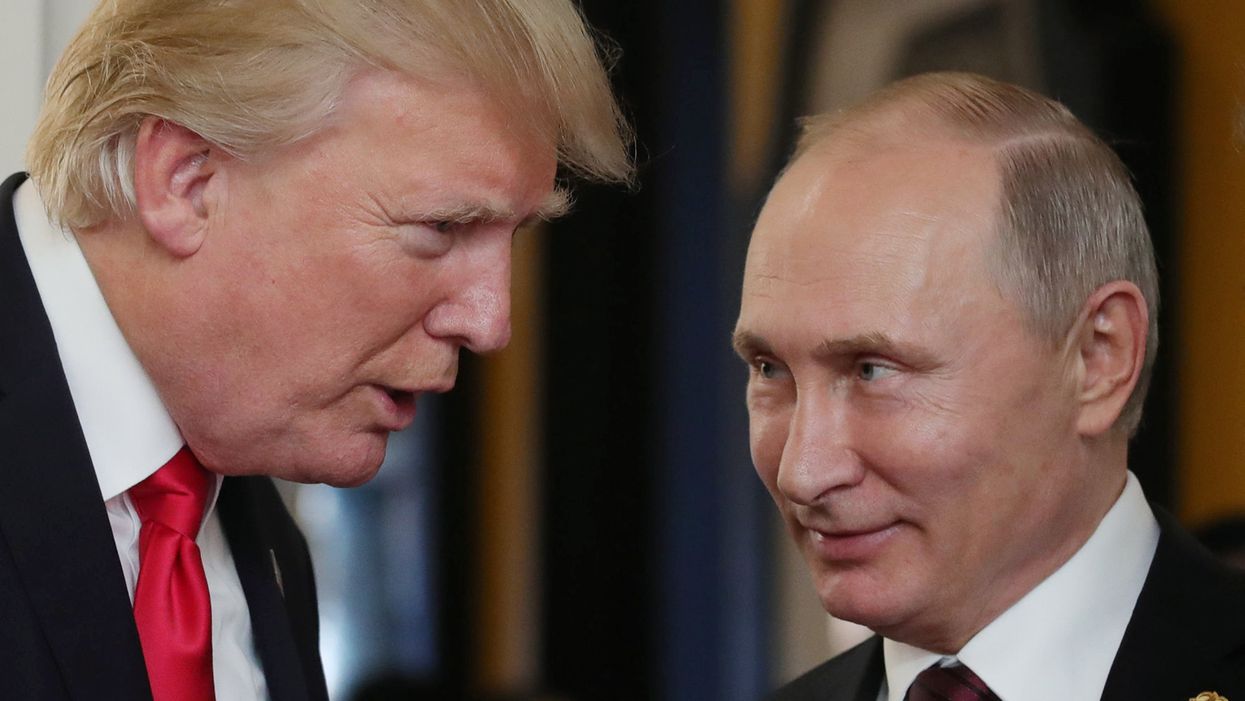 Vladimir Putin Slams Democrats for Impeaching Trump and It Sure Sounds Like He's Spouting White House Talking Points