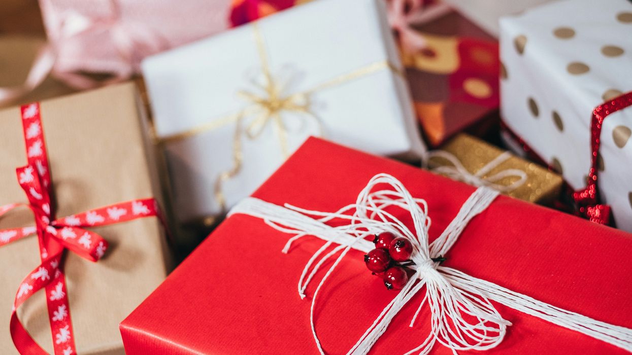 People Disclose The Best 'Didn't Know I Needed That' Gift They've Ever Received