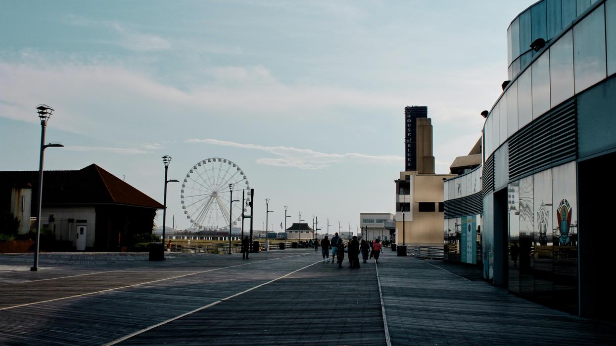 People Divulge Which Famous Places Aren't Worth Visiting