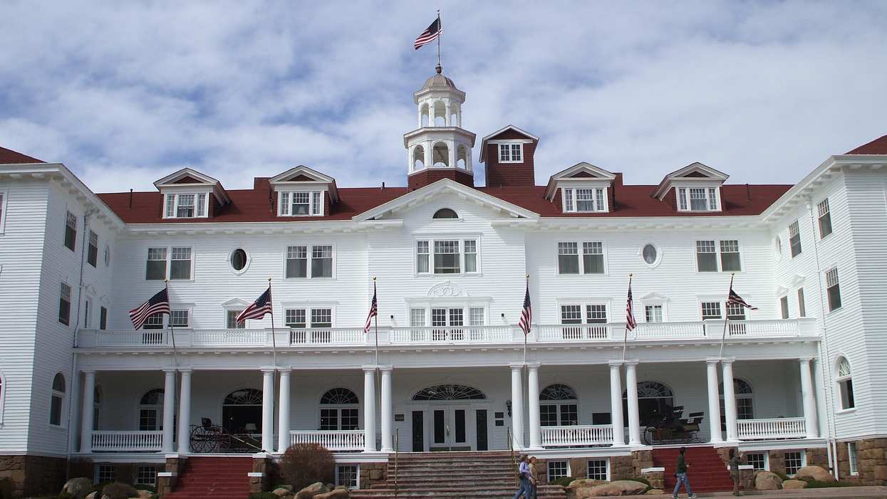 People Who Work In Haunted Hotels Share Their Spookiest Experience