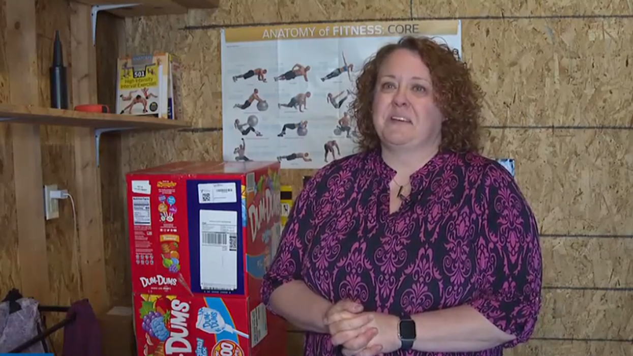 Holly LaFavers with 70K Dum-Dums order