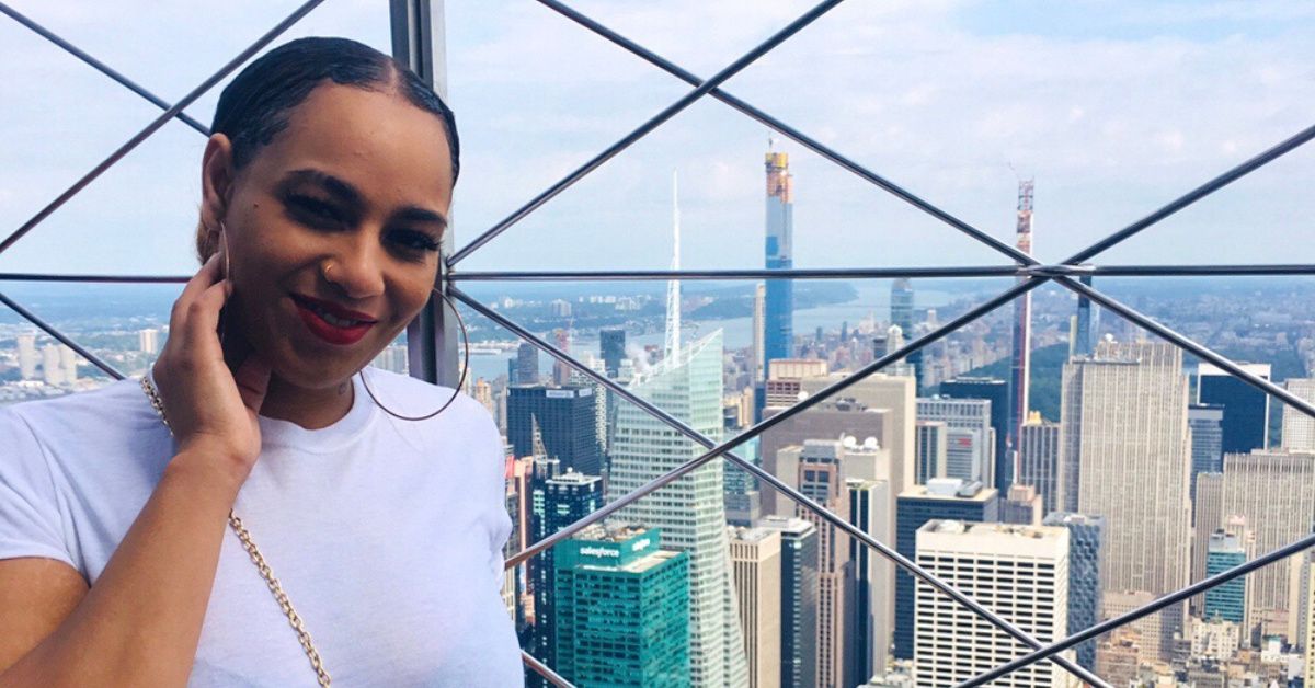 Single Mom Who Became 'Sugar Baby' Makes Her Wealthy Suitors Sign 'No Sex' Contract