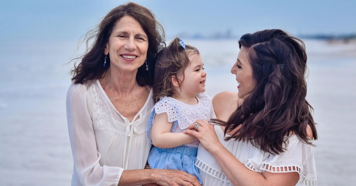 Woman Follows In Her Mom's Footsteps By Donating Over 5 Gallons Of Excess Breast Milk To Strangers