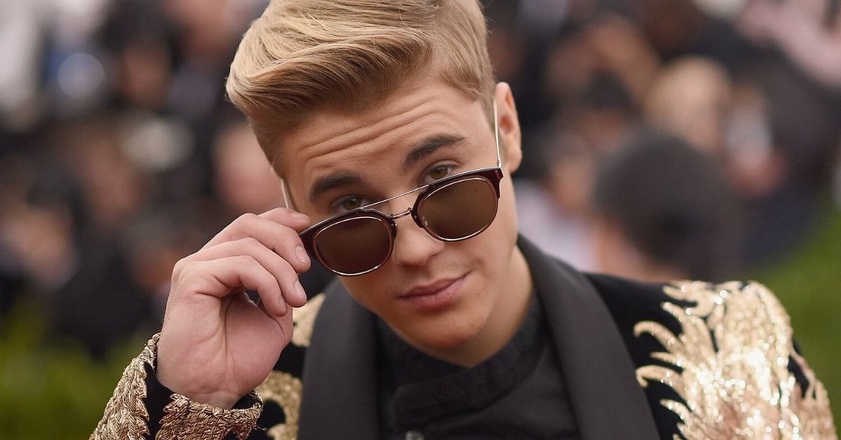 Justin Bieber Just Discovered That Hilarious Photo Of Himself Falling Off A Unicycle—And He's Rightfully Obsessed
