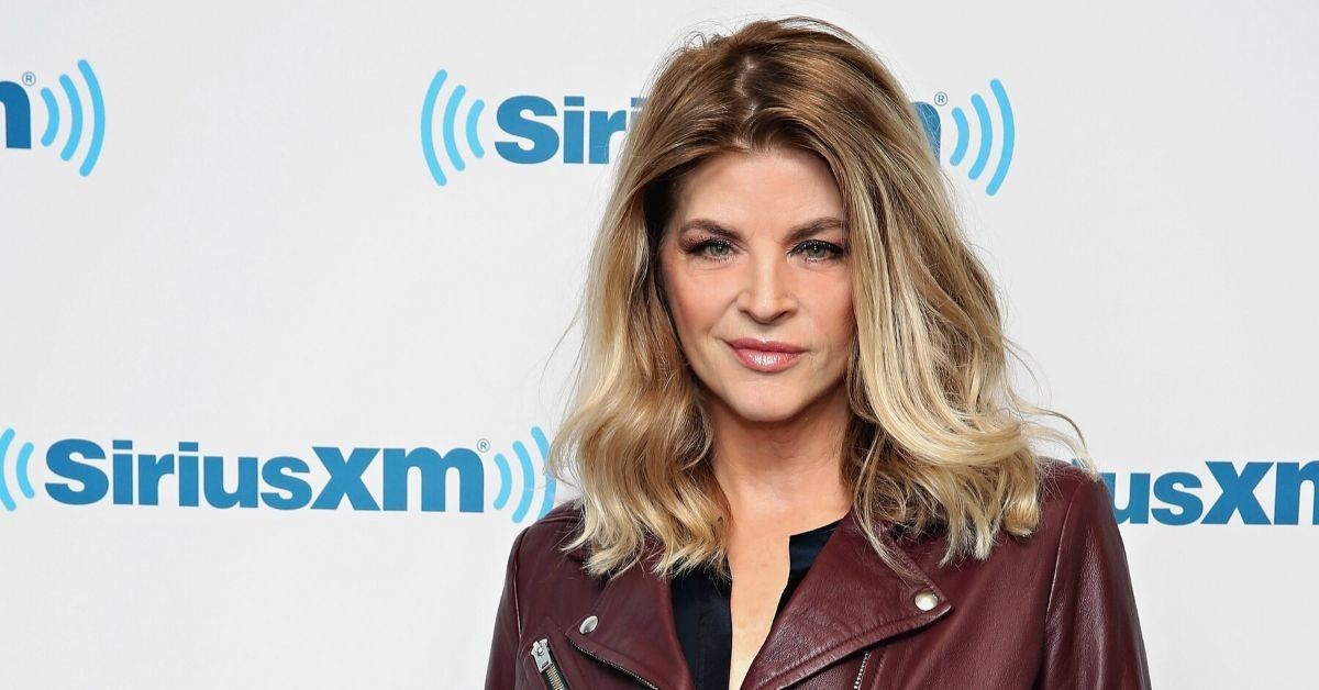 Kirstie Alley Has Eyes Rolling After Heaping Praise On Trump For His 'Recent Decorum, Sincerity, & Care' During Health Crisis