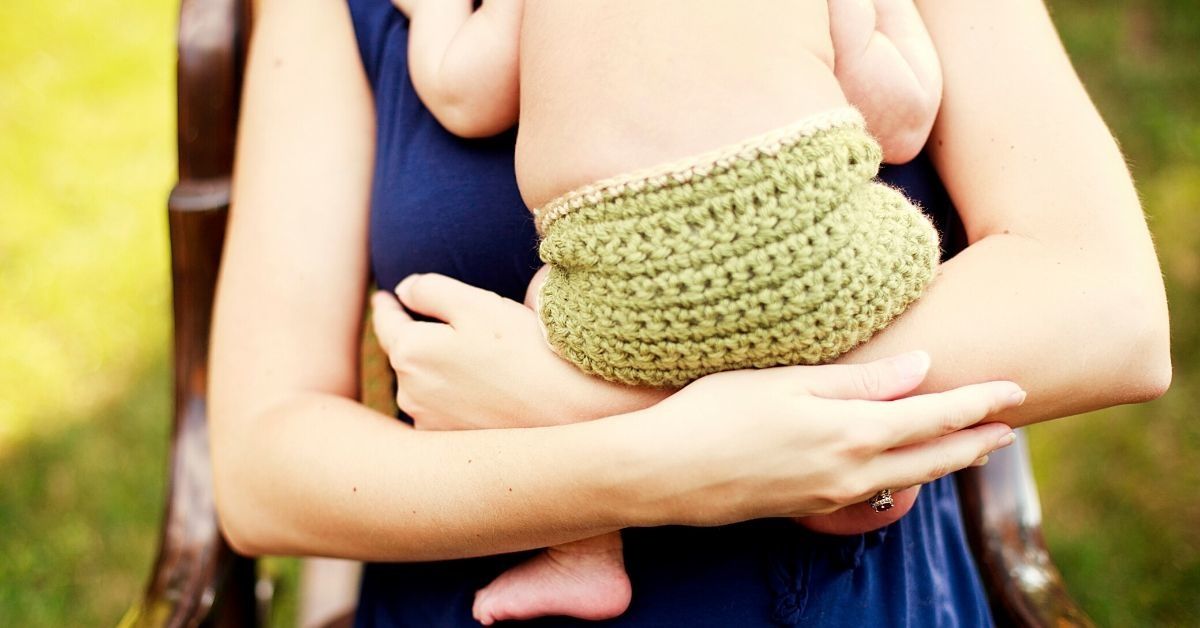 Tensions Fly After Teen's Pregnant Mom And Stepdad Tell Her She'll Be Rooming With Newborn Baby