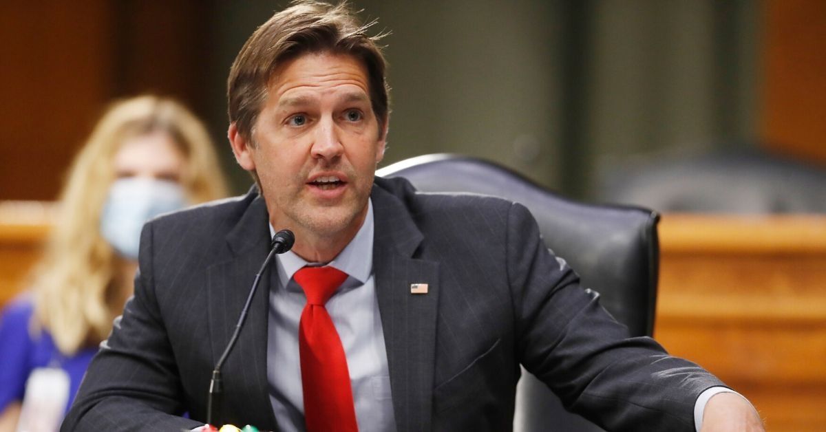 GOP Senator Slammed For Making 'Despicable' Jokes About China During Condescending Graduation Speech