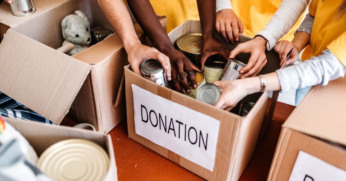 Nebraska Food Bank Sees Donations Surge After Someone Called 911 About Their Long Lines Being A 'Hazard'