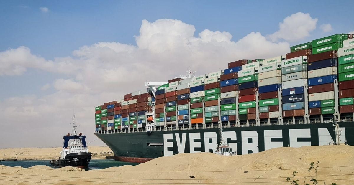 There's Now Erotic Fanfic About The Ship That Got Stuck In The Suez Canal—Because Of Course