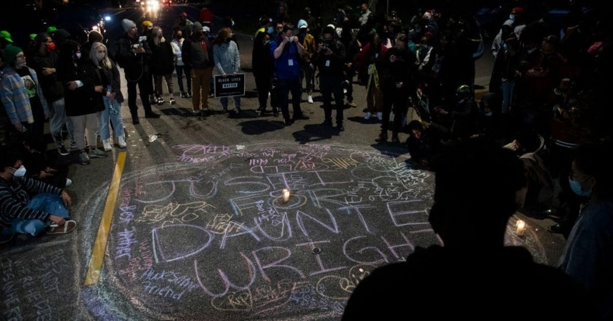 Officer Who Fatally Shot Daunte Wright Apparently Meant To Use Taser But Accidentally Grabbed Gun, Video Shows