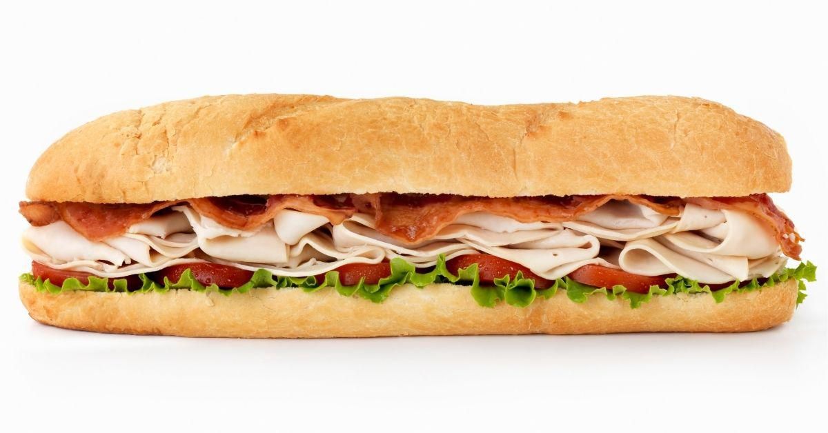 Guy Hilariously Mortified After His Mom Thinks Popular Gay Dating App Is For 'Ordering Subs'