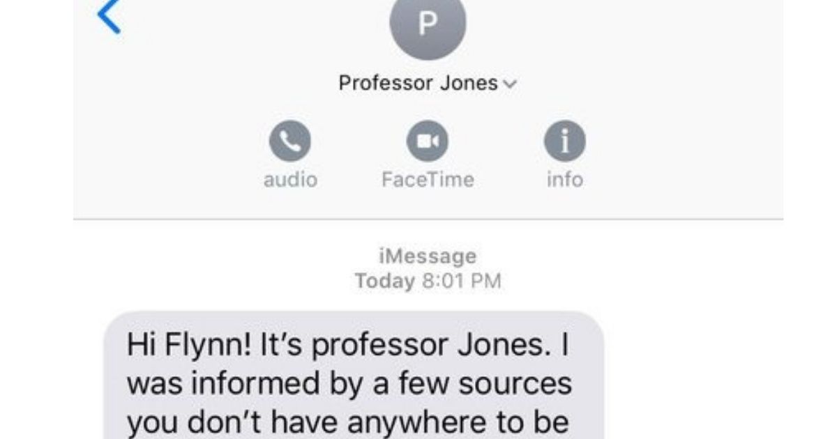 After Learning Gay Student Was Rejected By Homophobic Family For The Holidays, His Professor Steps Up Big Time ❤️