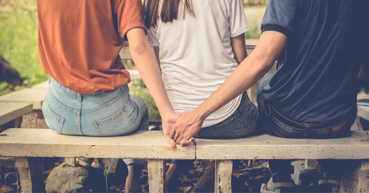 People Are Sharing The Dumbest Reasons Someone Cheated On Them, And Yiiiikes