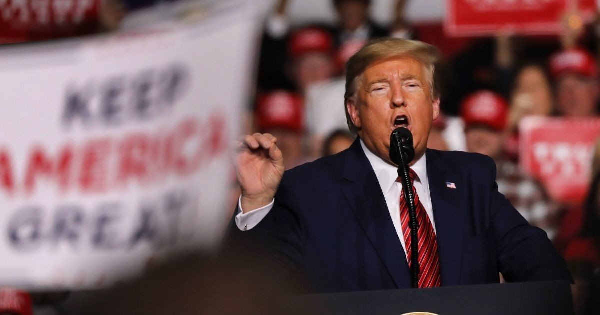 Trump Campaign Ripped After Debuting It's New 'Keep America Great'-Themed Face Masks