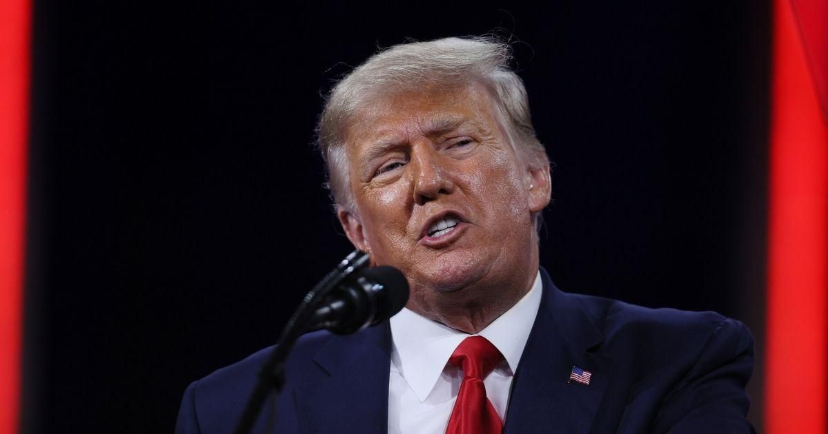 Trump Gives Bizarre Speech To Animal Charity That Has Funneled Nearly $2M To His Properties