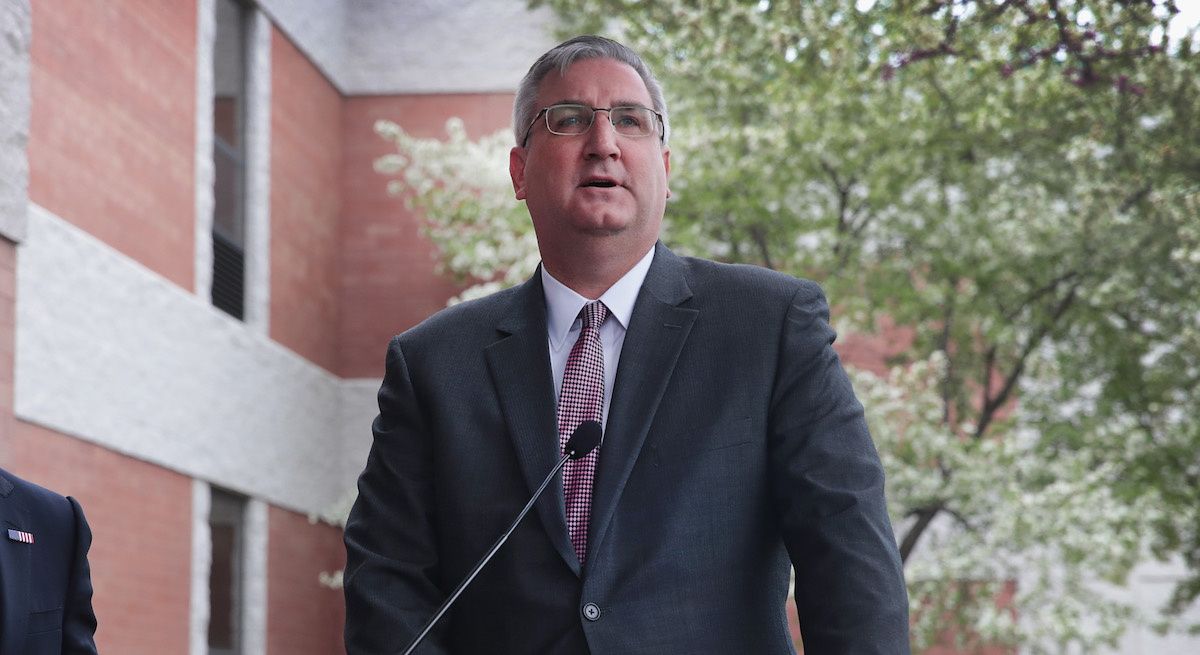 Indiana Governor Apologizes For 'Lapse In Vigilance' After Snapping Selfie At Restaurant Without Face Mask