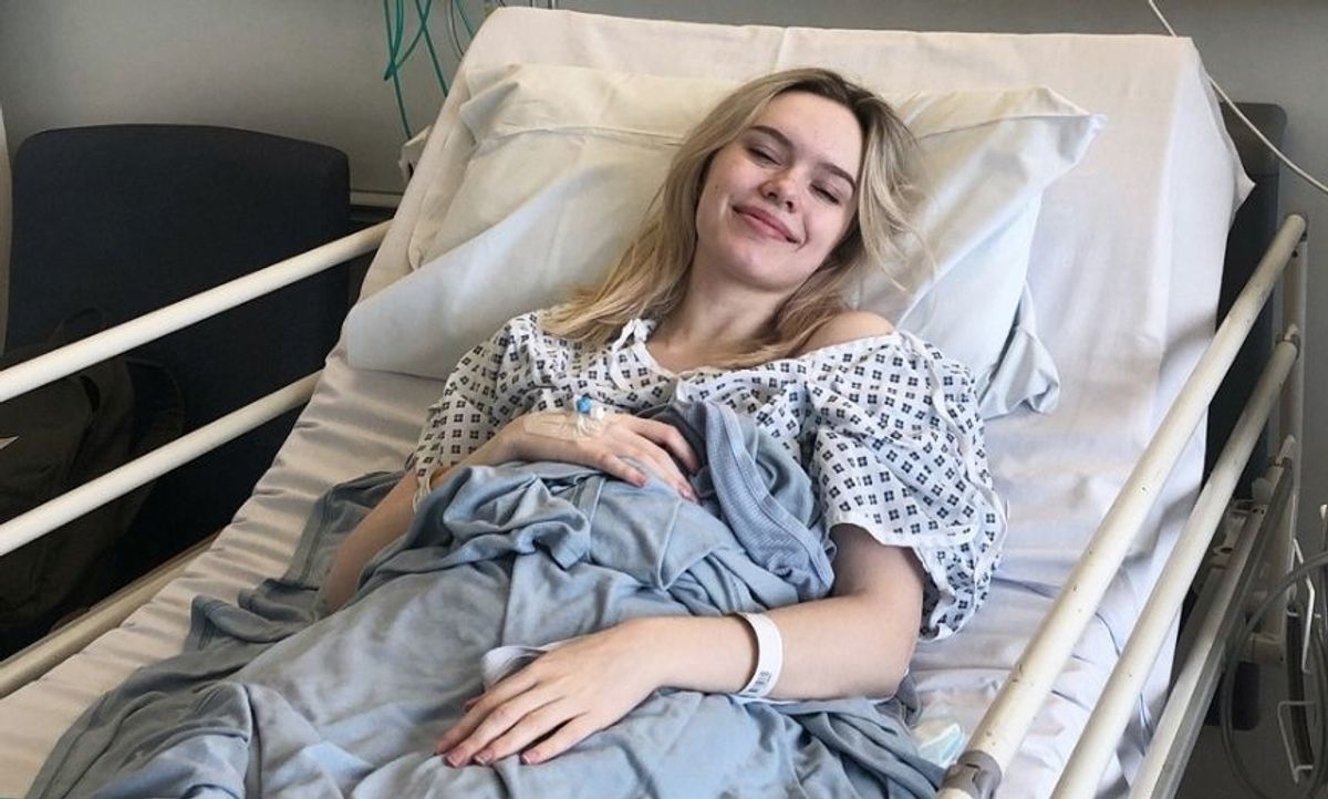 Young Woman With Debilitating Pain Has Her Life Changed After An Electric Generator Is Implanted Under Her Skin