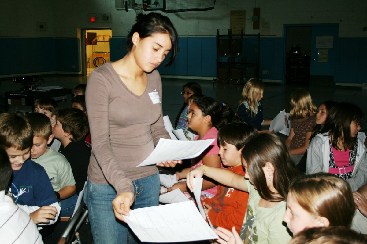 Teachers Share Their Best "Read The Note To The Class" Stories