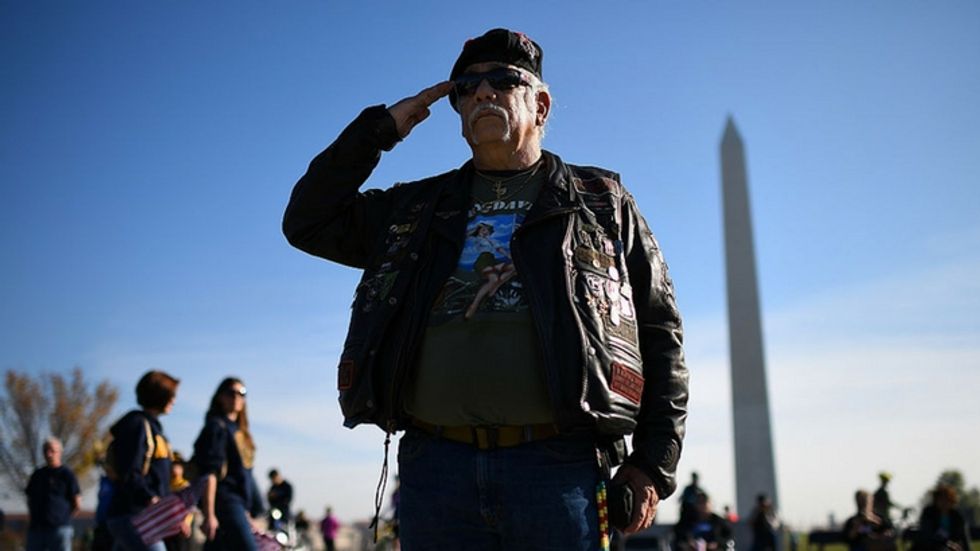 Veterans Day History 2017: 3 Fast Facts