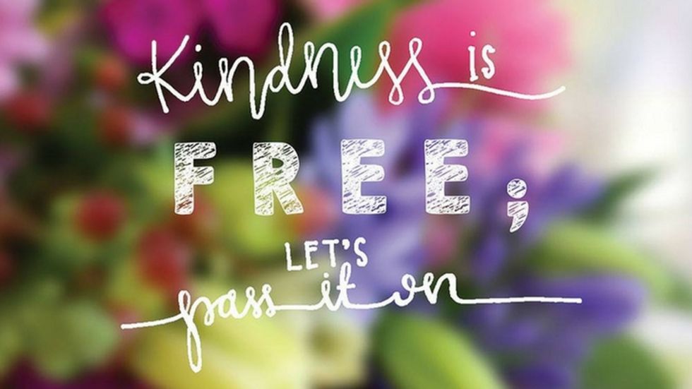 Random Acts of Kindness Ideas for World Kindness Day 2017
