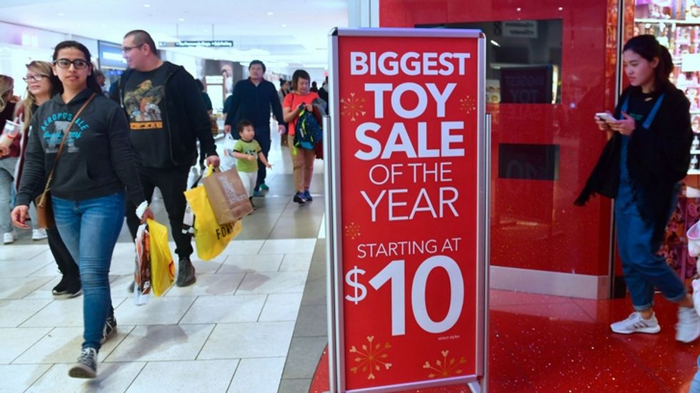 Author Matt Haig Offers Tips For Surviving Christmas Anxiety on Twitter