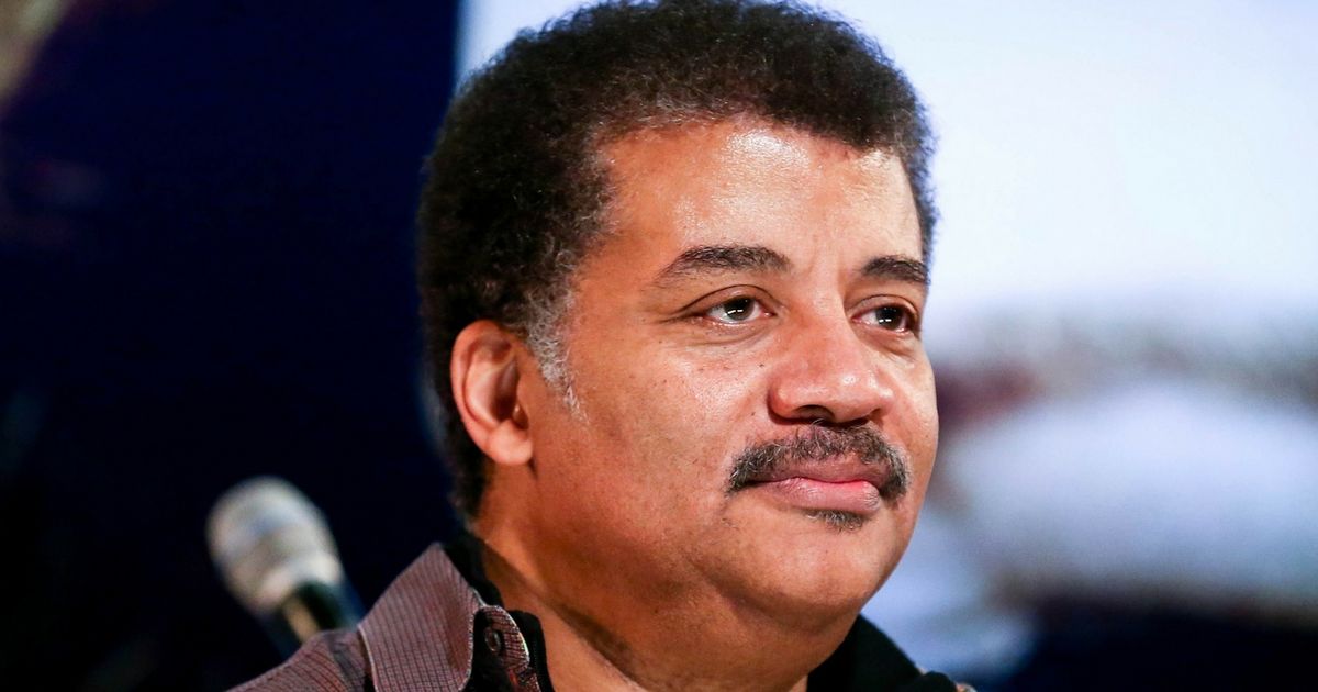 Neil deGrasse Tyson Got Told Off by the Dictionary on Twitter