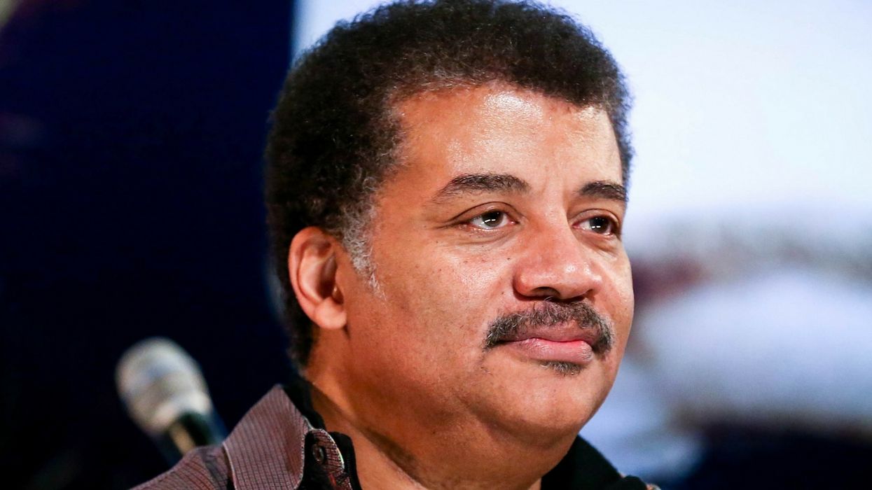 Neil deGrasse Tyson Got Told Off by the Dictionary on Twitter