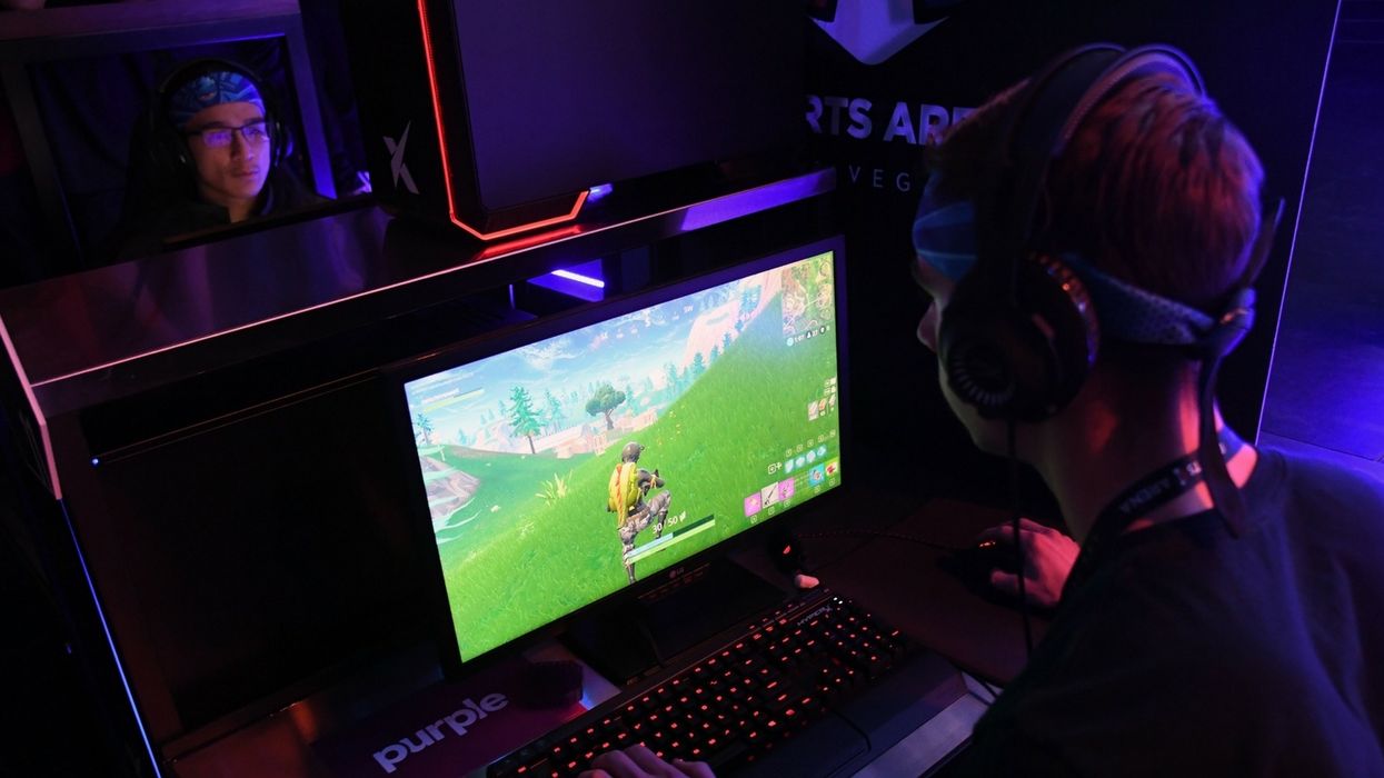 University Is Offering Scholarships To Fortnite Players—And Twitter Is Ready To Apply