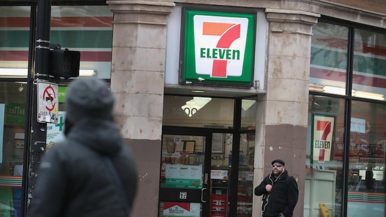 California 7-Eleven Has An Innovative Way To Stop People From Loitering Inside