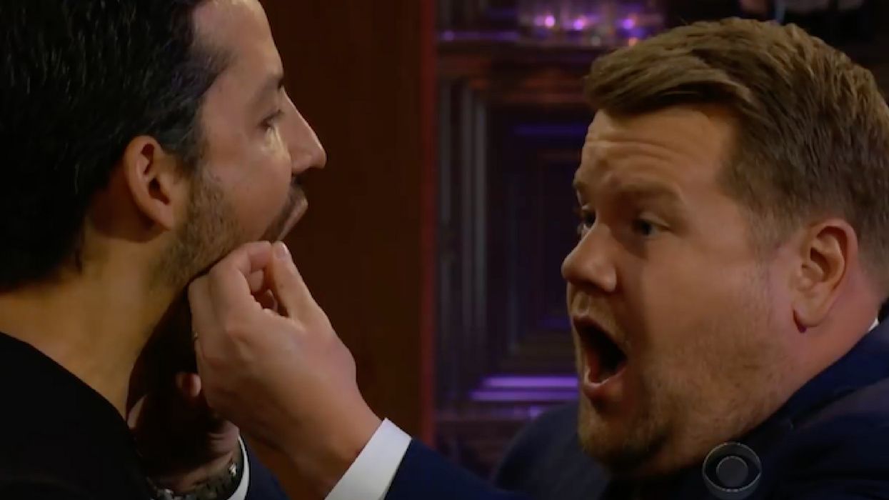 David Blaine Just Munched On Some Glass And Let James Corden Pierce His Cheek With A Needle đ±
