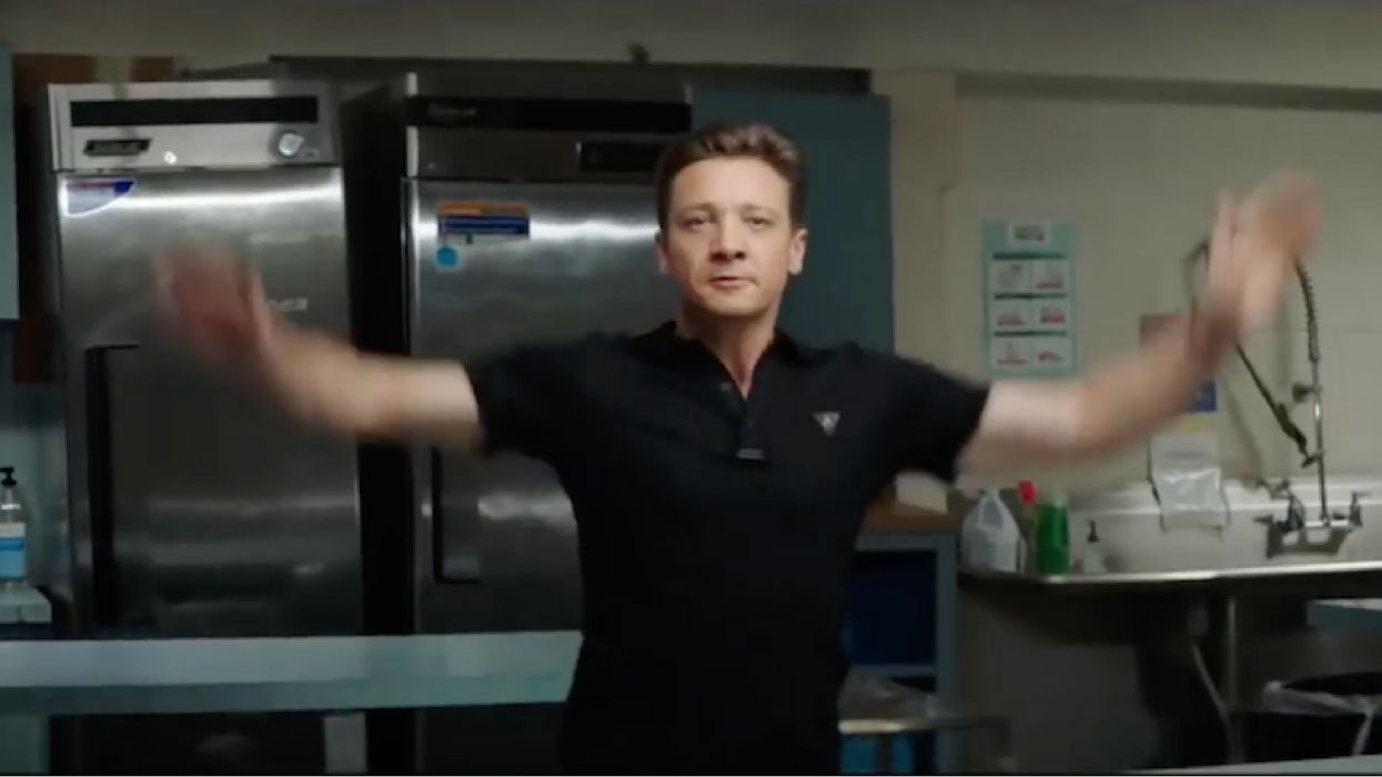 Jeremy Renner Explains How He Broke Both Of His Arms While Filming His New Movie 'Tag'