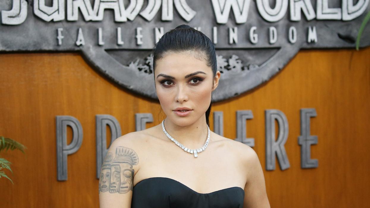 'Jurassic World: Fallen Kingdom' Reportedly Cut A Lesbian Character's Sexuality Reveal 'For Time'