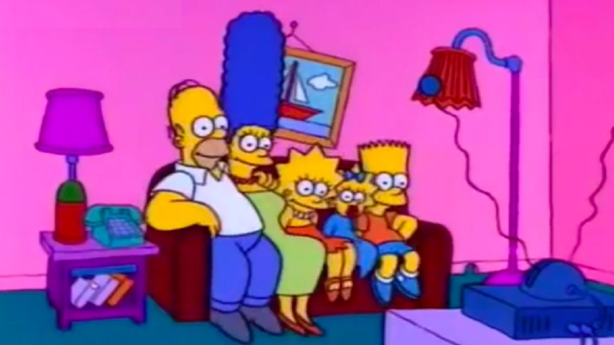 This Is What 'The Simpsons' Living Room Would Look Like In Real Life