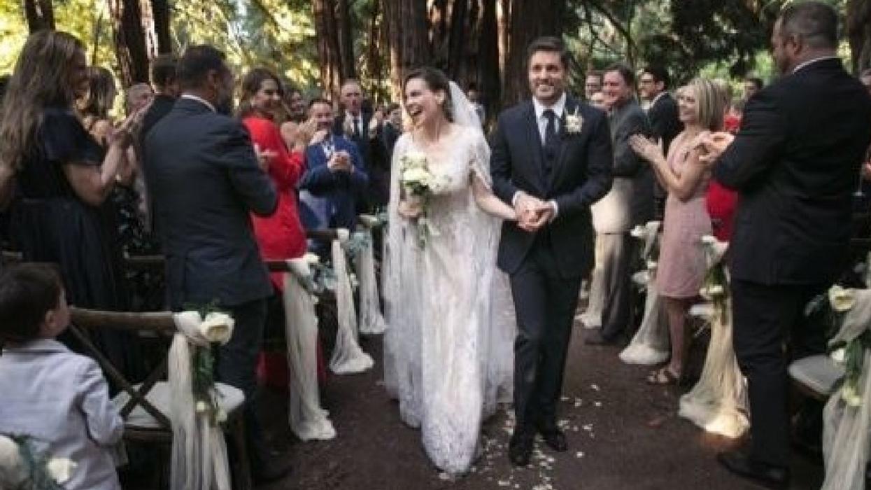 Hilary Swank Marries Philip Schneider In Secret Ceremony That Was Pure Burning Man